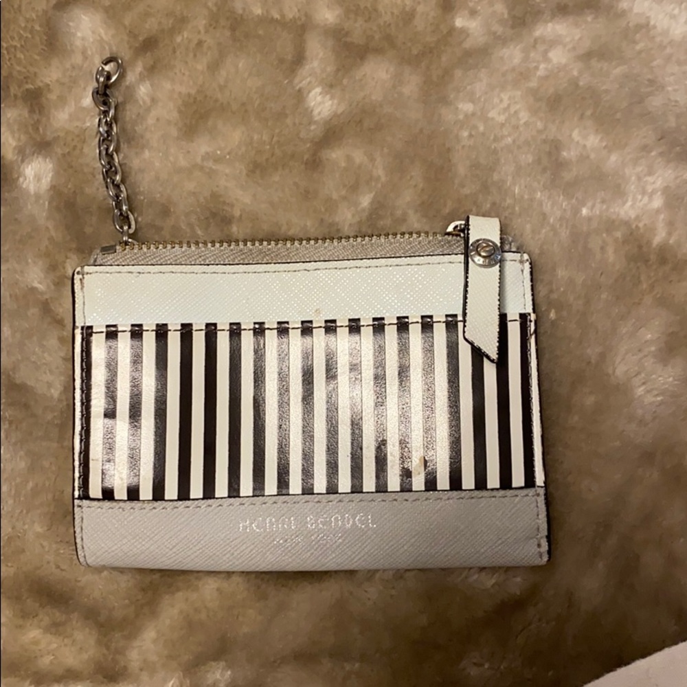 Henri bendel key wallet